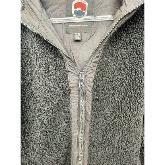 1 Madison Expedition Jacket Womens XL Black Fuzzy Zipped Hooded Insulated - Picture 2 of 8